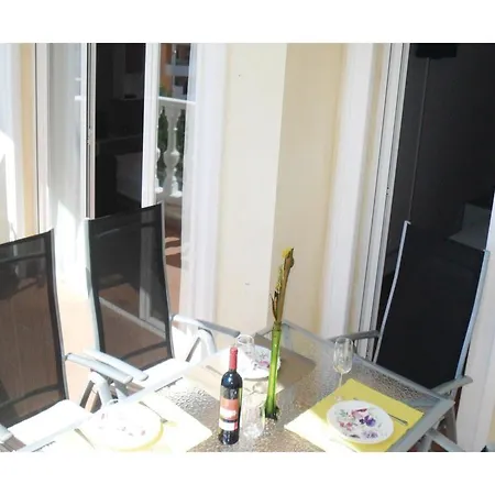 Arona With Sea View 03 شقة